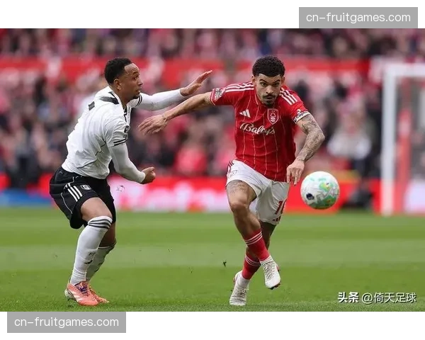 伯恩利落后安全区9分形势严峻 多场对阵争冠强队抢分难 伯恩利落后安全区9分形势严峻 多场对阵争冠强队抢分难